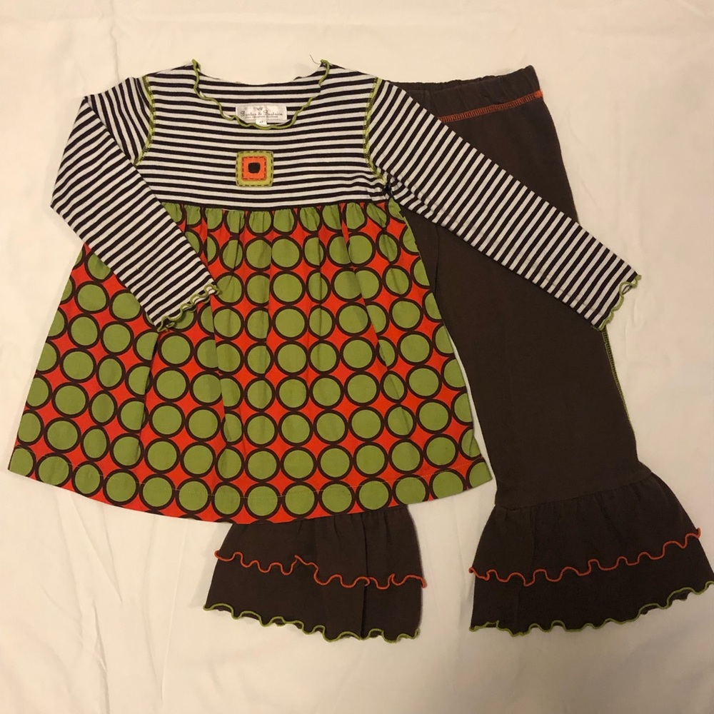 Boutique Ruffle Leggings Outfit